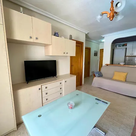Apartamento Ciprés 4 En Urbanización Con Piscina Torrevieja