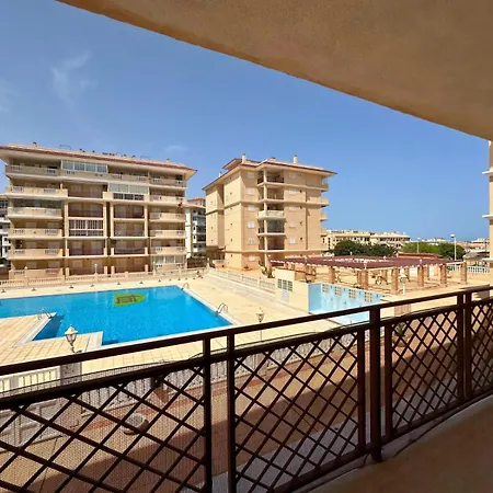 Cipres 4 En Urbanizacion Con Piscina Torrevieja
