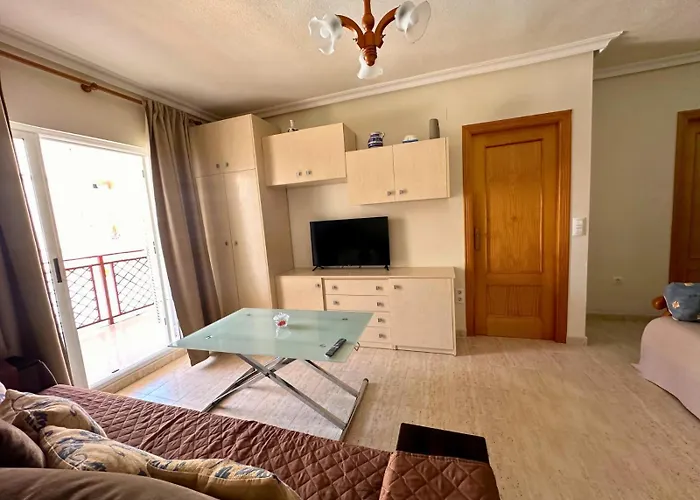 Ciprés 4 En Urbanización Con Piscina *