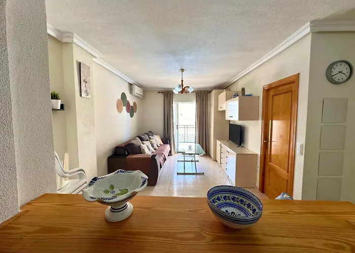 Cipres 4: En Urbanizacion Con Piscina Lägenhet *