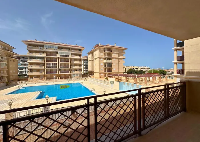 Ciprés 4 En Urbanización Con Piscina Torrevieja